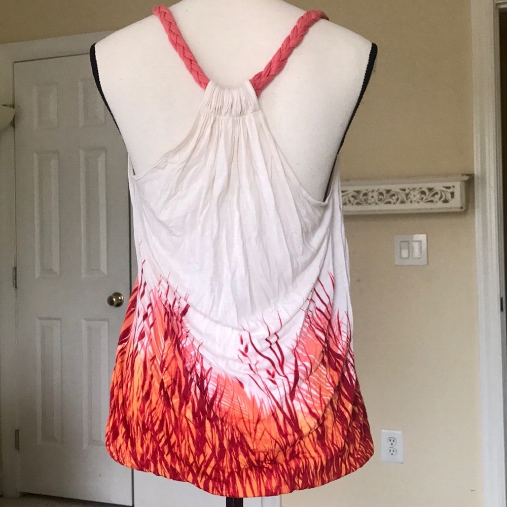TWISTED ROPE RACER BACK TANK TOP - Picture 4 of 8